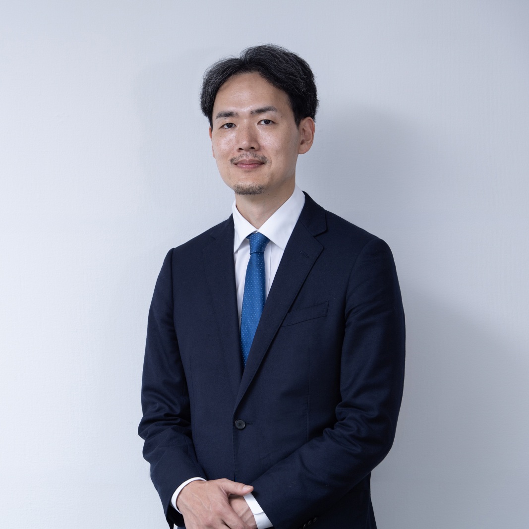 塩崎 義晃　事業開発部　コンサルティング事業部　ディレクター