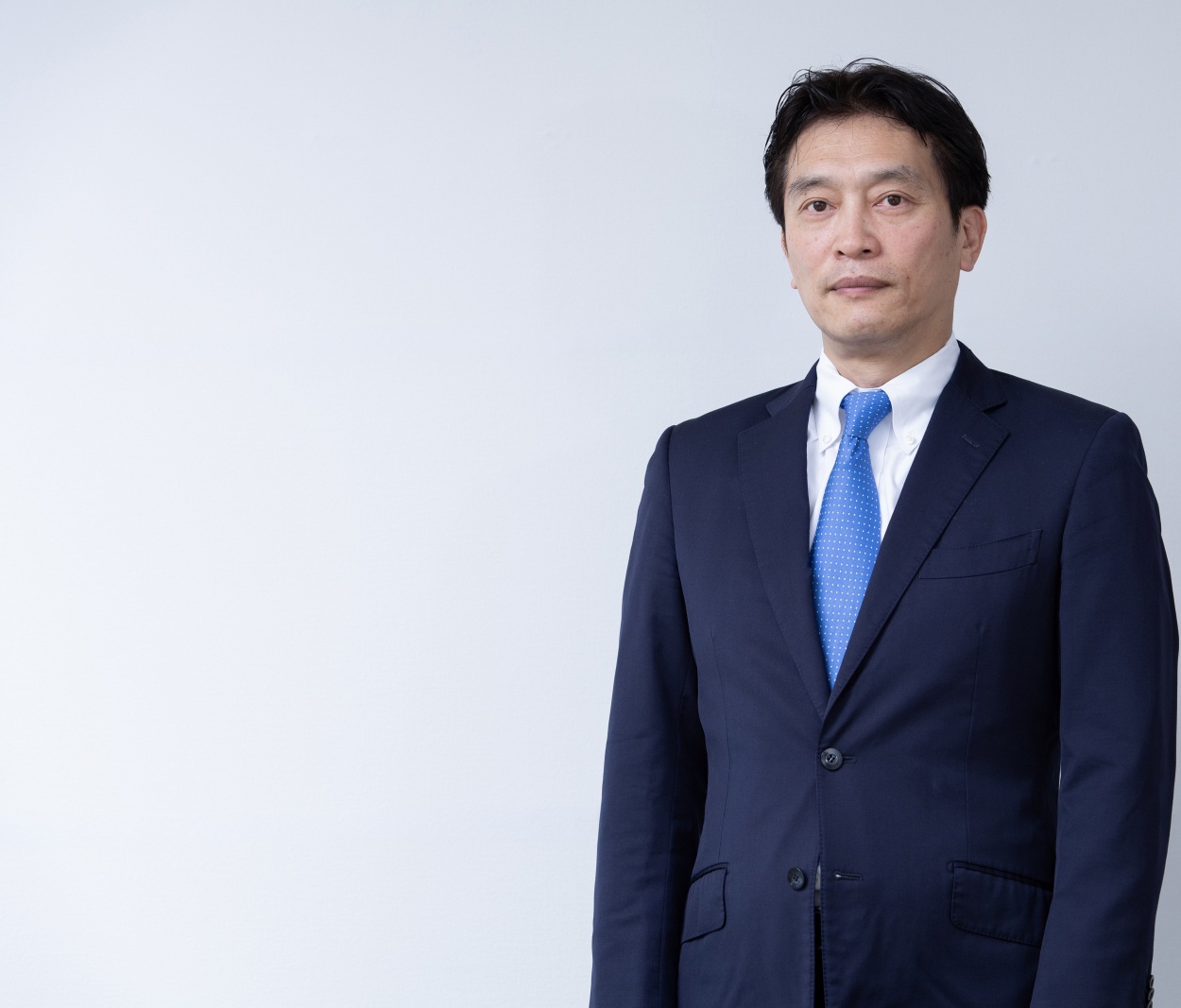 鳥居　真太郎　代表取締役会長兼社長